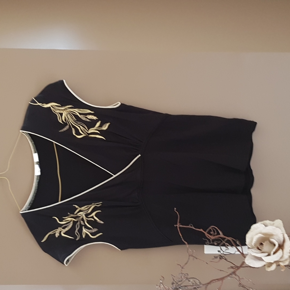 Sleeveless Top